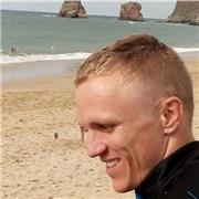 Professeur de mathématique pendant 3 ans et également enseignant à distance pour Acadomia